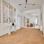 Superbe Haussmannien Aux Prestations Luxueuses